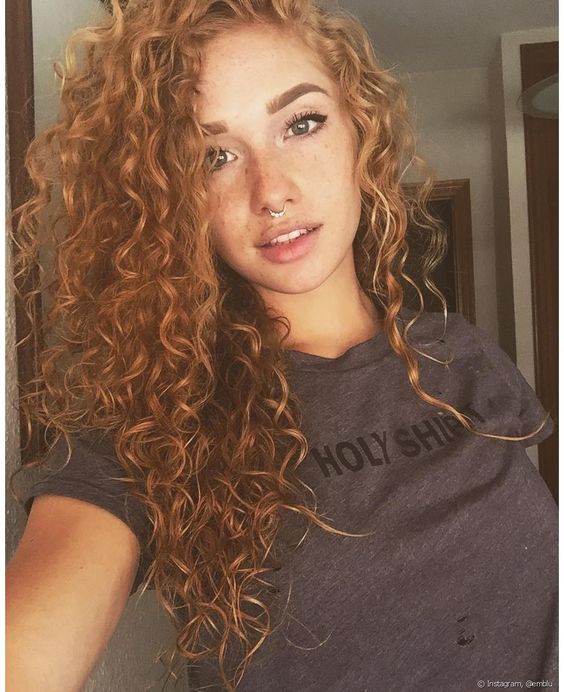 curly hair