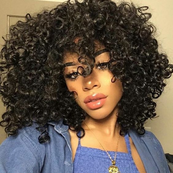 What Curly Women Should Know About Their Hair